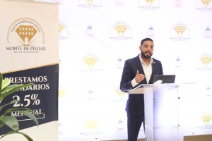 Welinton F. Grull&oacute;n Mercedes anunci&oacute; este mi&eacute;rcoles, la reducci&oacute;n de la Tasa de Inter&eacute;s a un 2.5%